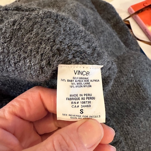 Vince Baby Alpaca and Wool Gray Poncho Sweater size XS - Charcoal Gray - Picture 3 of 8